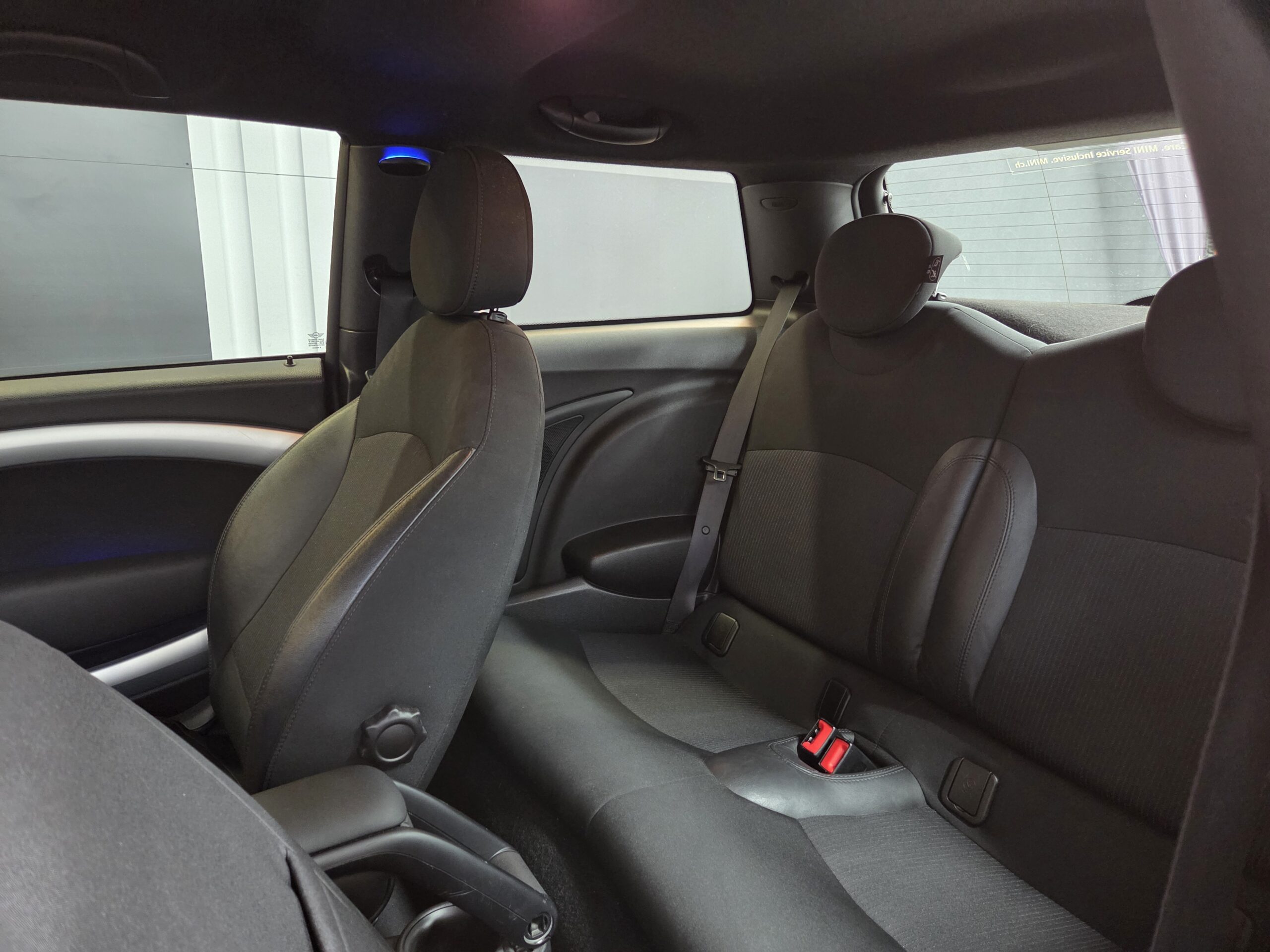 MINI ONE - Imagen 14